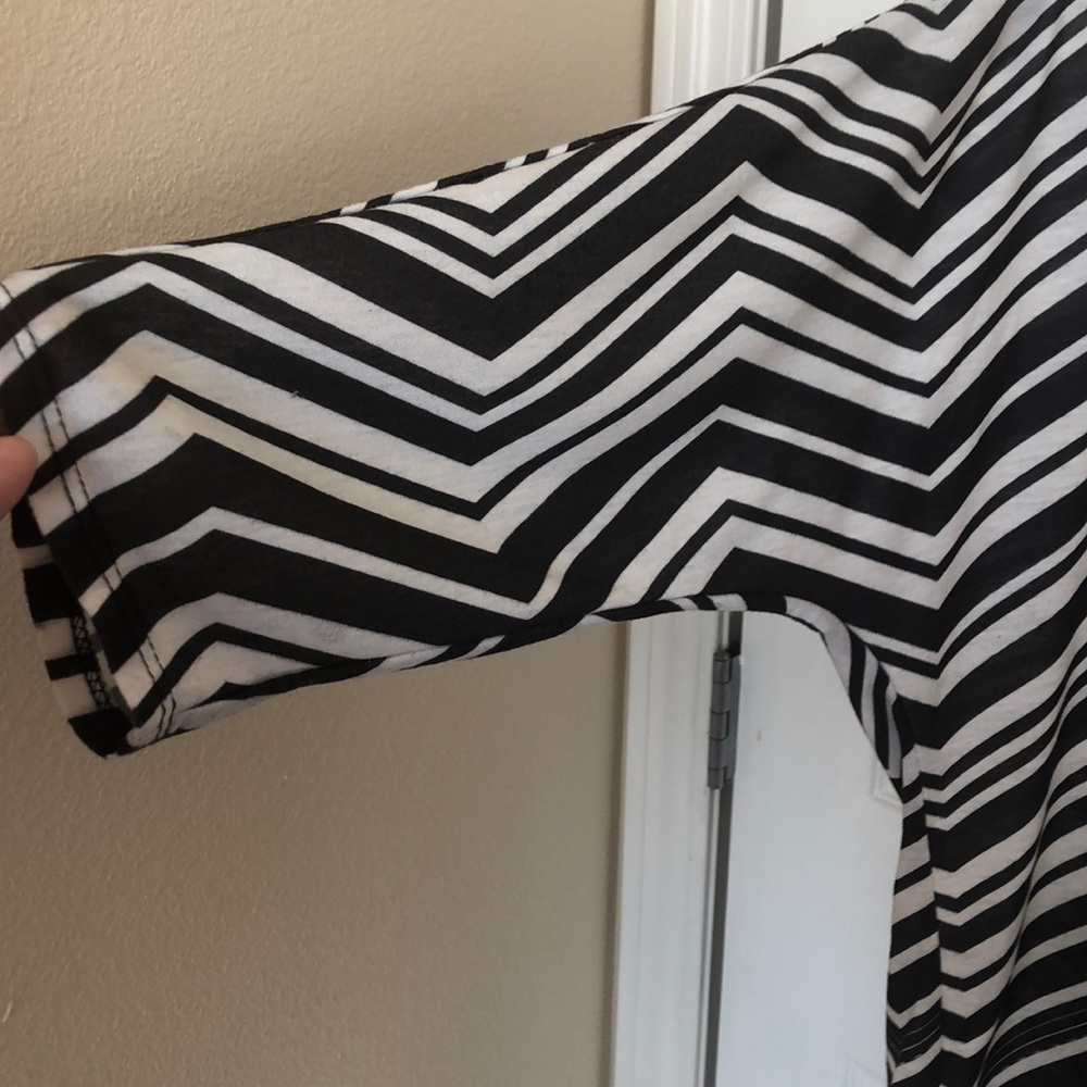 Tunic - Picture 4 of 4